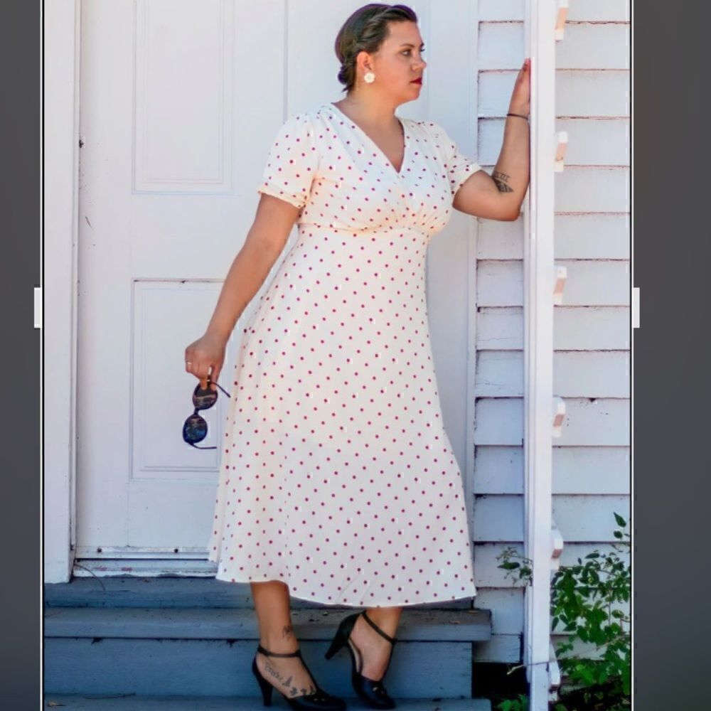 129. CREAM PUFF 50'S FLAIR polkadot A Line Dress - Picture 2 of 8